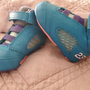 Baby girls Jordans shoes size one